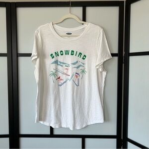 [XL] Old Navy Women’s Classic White Short Sleeve Snow Bird Graphic Tee